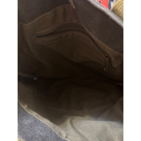 Feed 40 Canvas Crossbody Tote Bag With Adjustable Strap - Picture 5 of 6